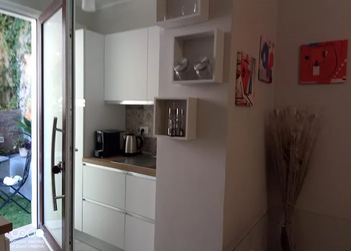 Apartment Civico 6 *